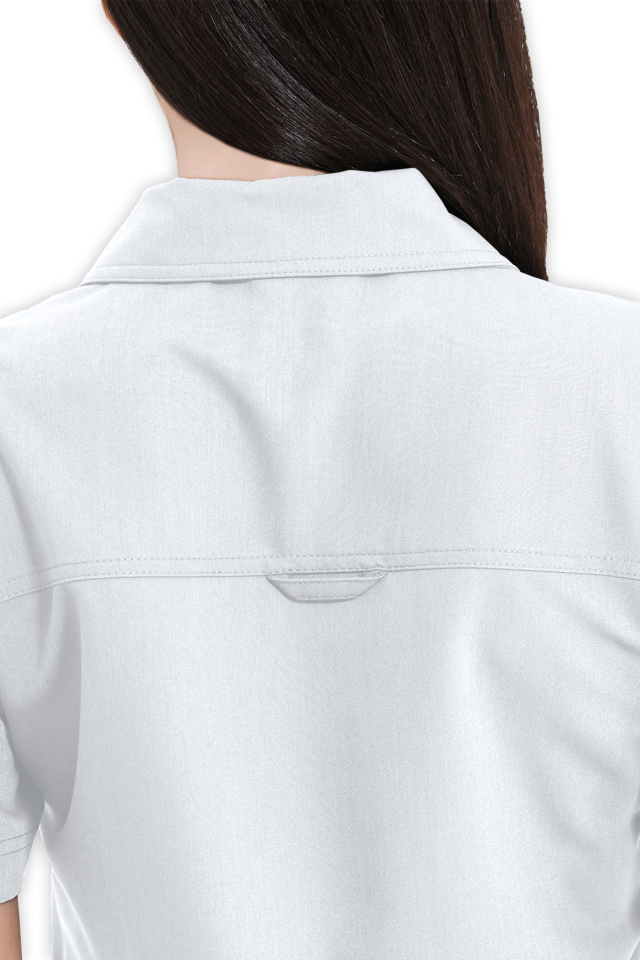 Kadın Beyaz Polo Yaka Scrubs Üst