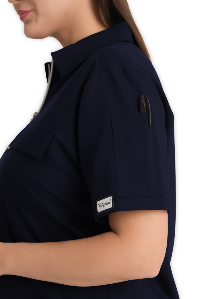 Kadın Lacivert Polo Yaka Fermuarlı Scrubs Üst